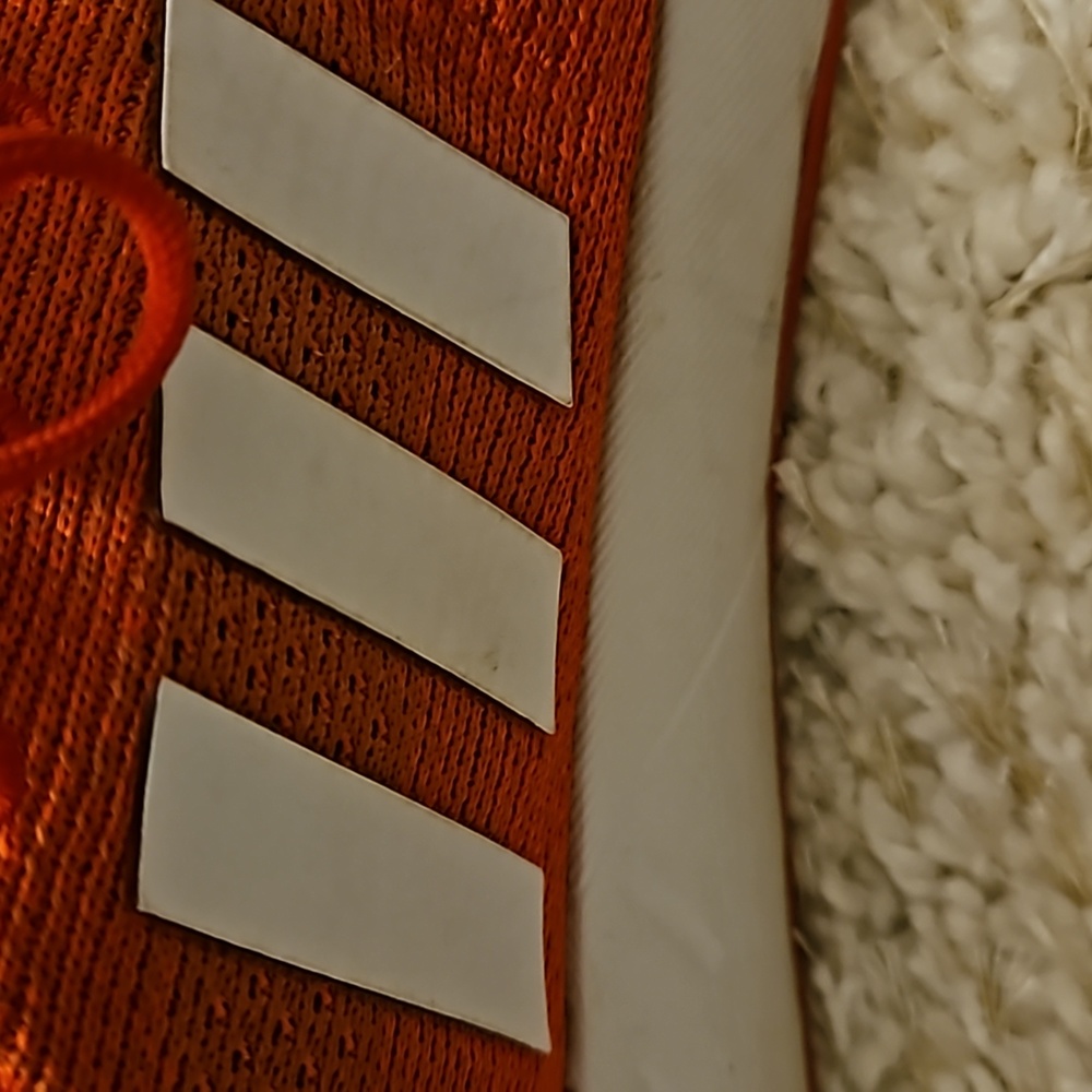 Adidas Swift Run - image 5